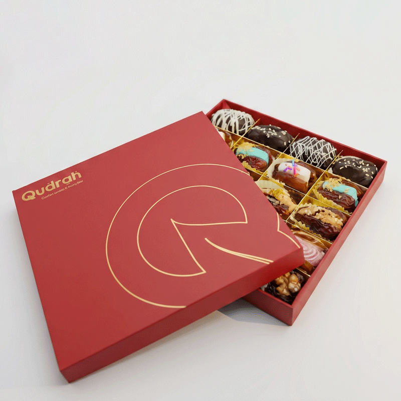 Assorted Stuffed Dates 20 pcs box