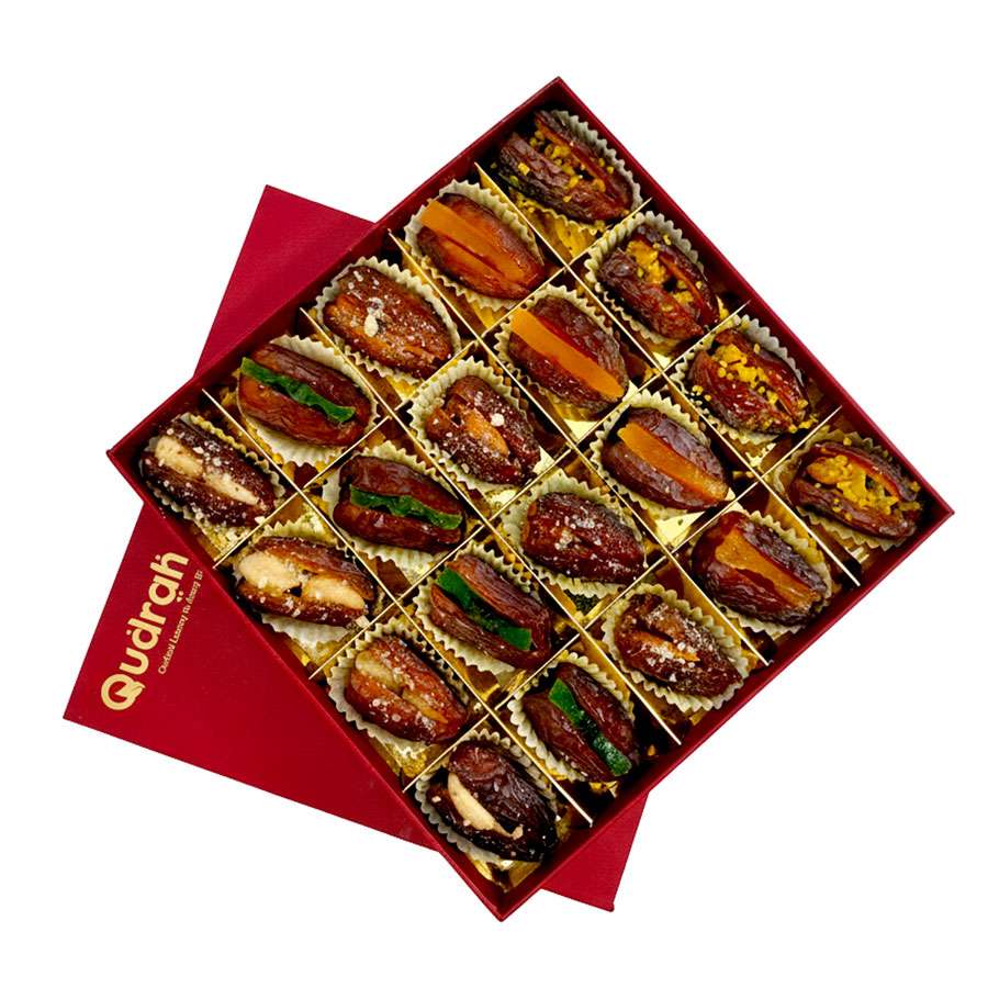 Assorted Stuffed Dates 20 pcs box